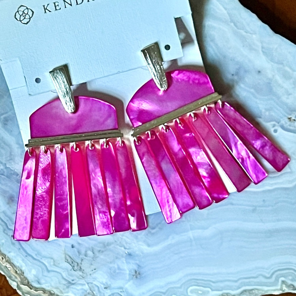 🌺🎉HP🎉🌺 NWT Kendra Scott Mother of Pearl Layne Earrings - Picture 12 of 16